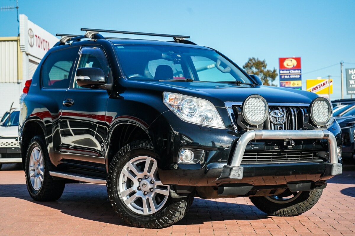 Toyota Landcruiser Prado image 1