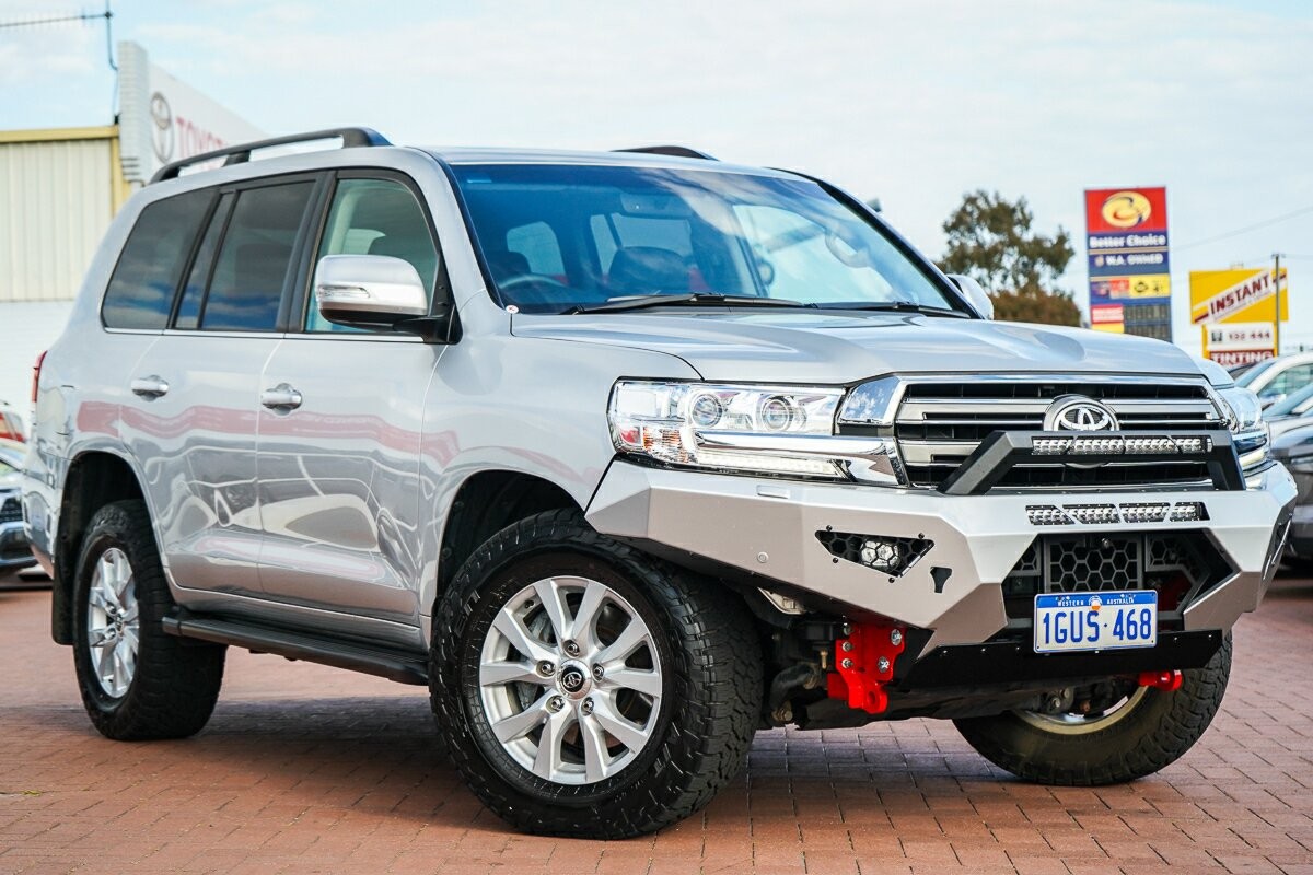Toyota Landcruiser image 1