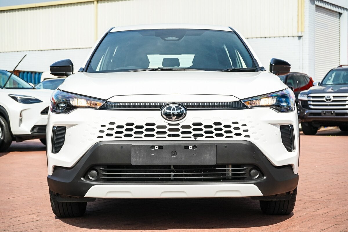 Toyota Corolla Cross image 3