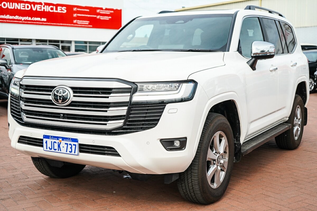 Toyota Landcruiser image 4