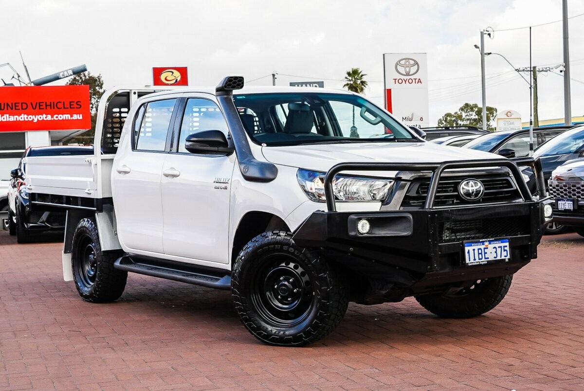 Toyota Hilux image 1