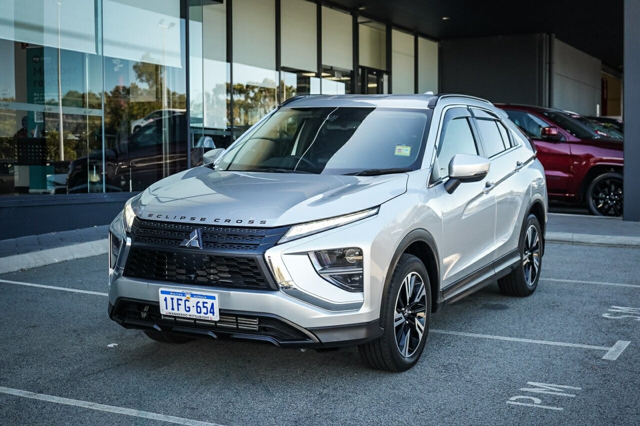 Mitsubishi Eclipse Cross image 1