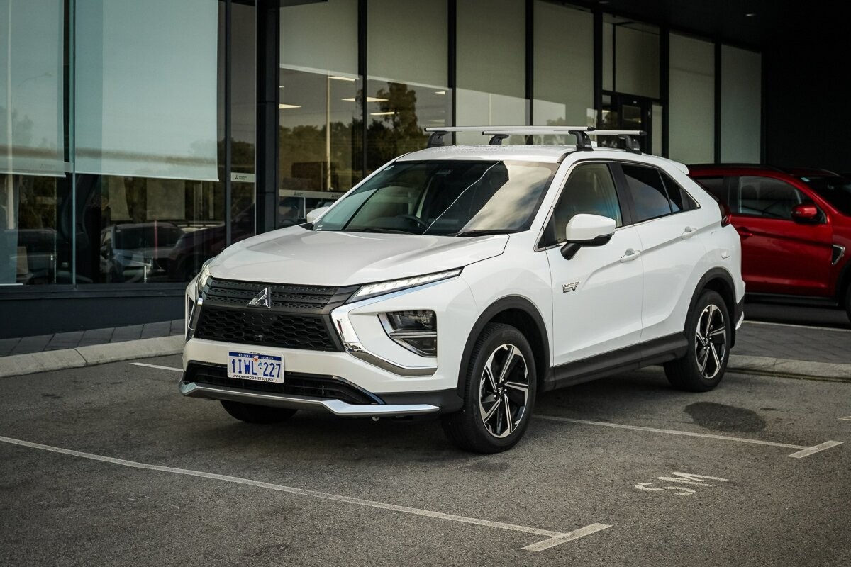 Mitsubishi Eclipse Cross image 1