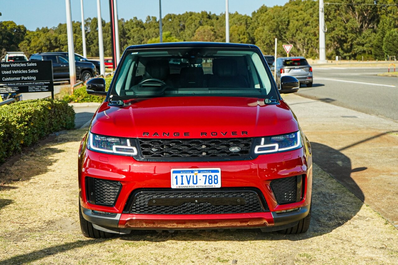 Land Rover Range Rover Sport image 2