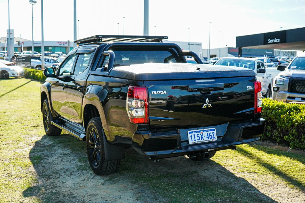 Mitsubishi Triton image 3