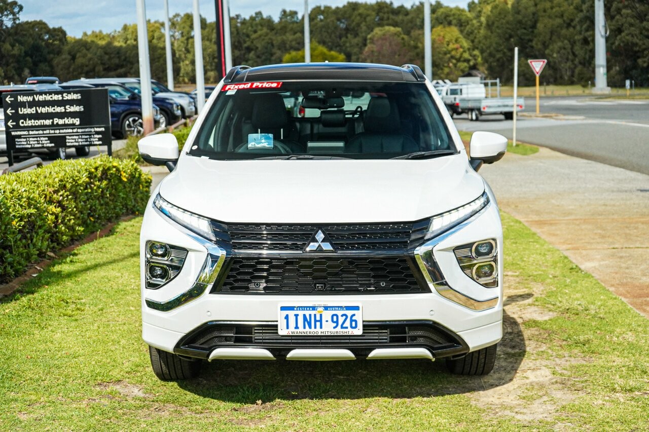 Mitsubishi Eclipse Cross image 2