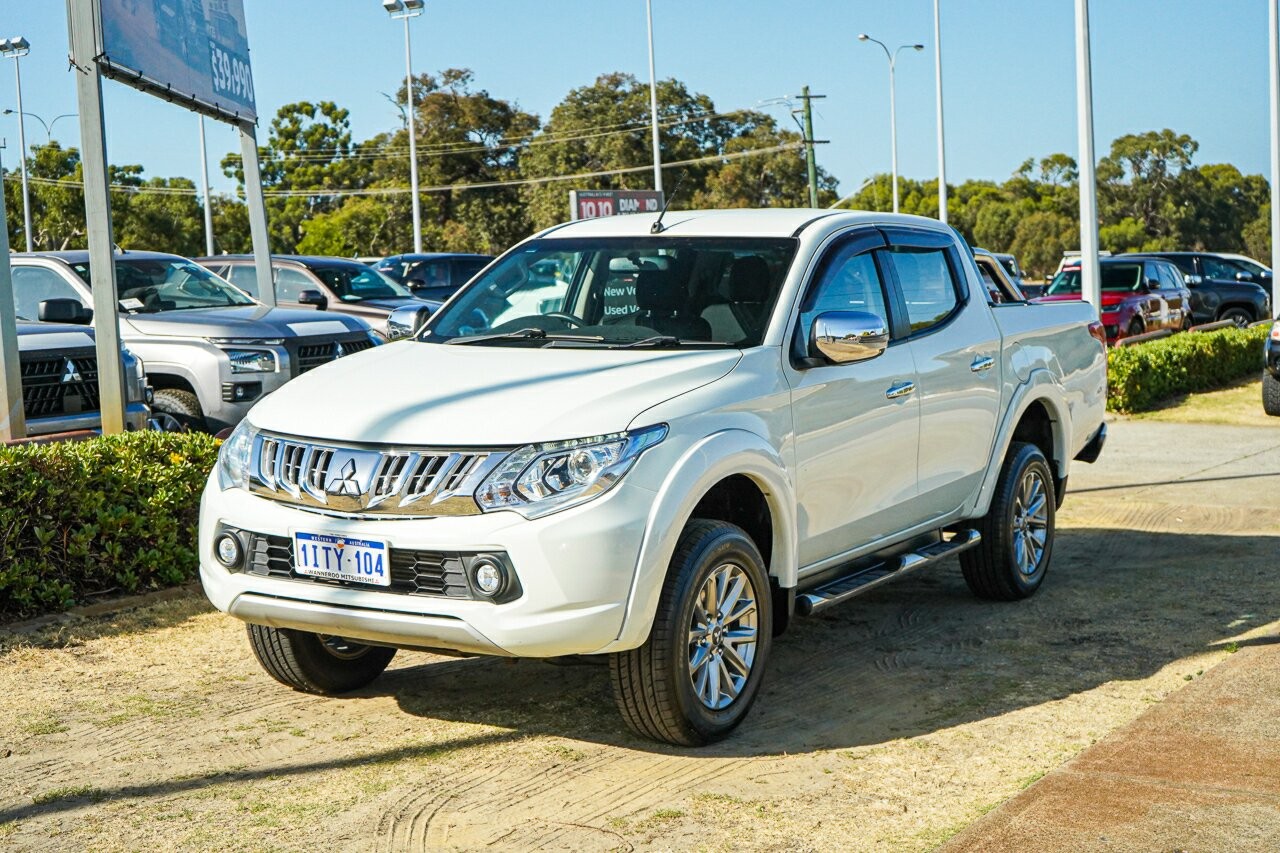 Mitsubishi Triton image 3
