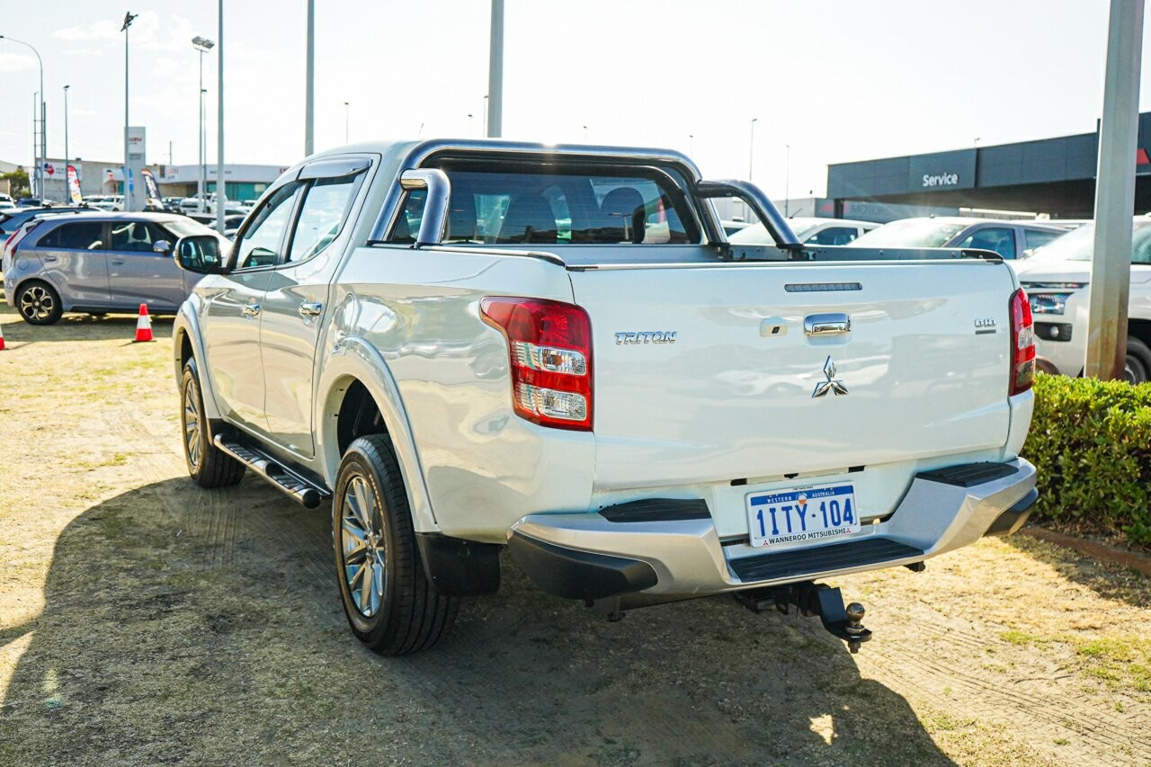Mitsubishi Triton image 4