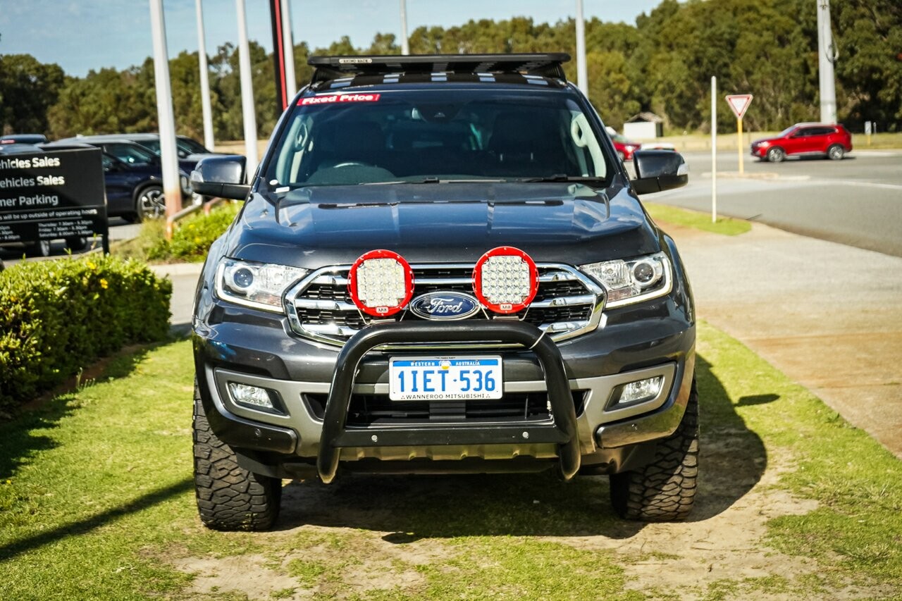 Ford Everest image 2