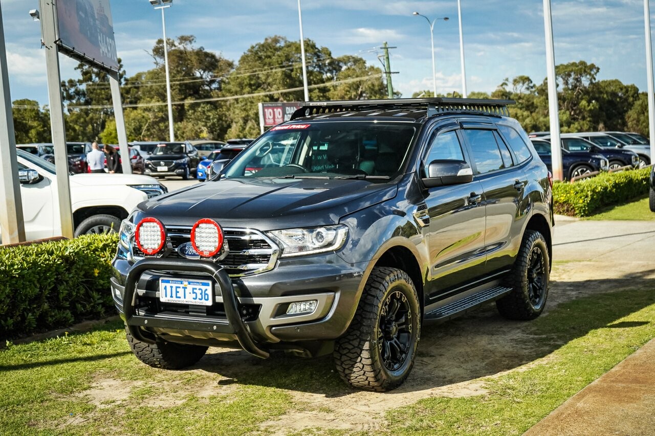 Ford Everest image 3