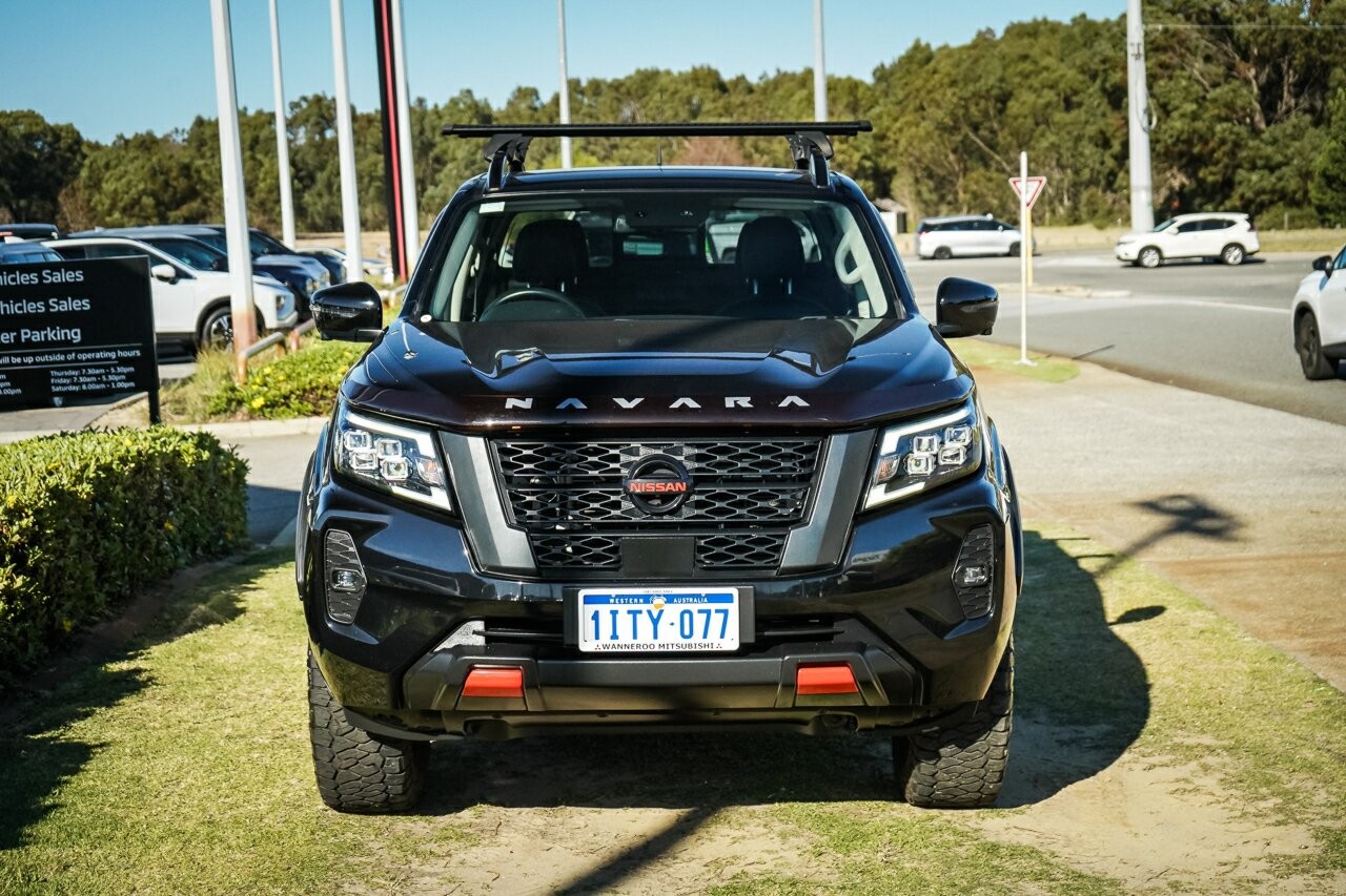 Nissan Navara image 2