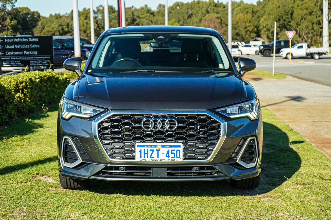 Audi Q3 image 2