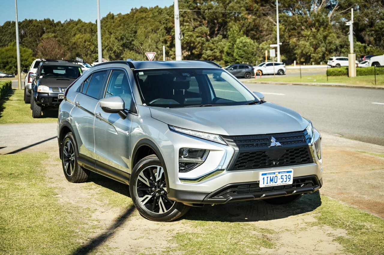 Mitsubishi Eclipse Cross image 1
