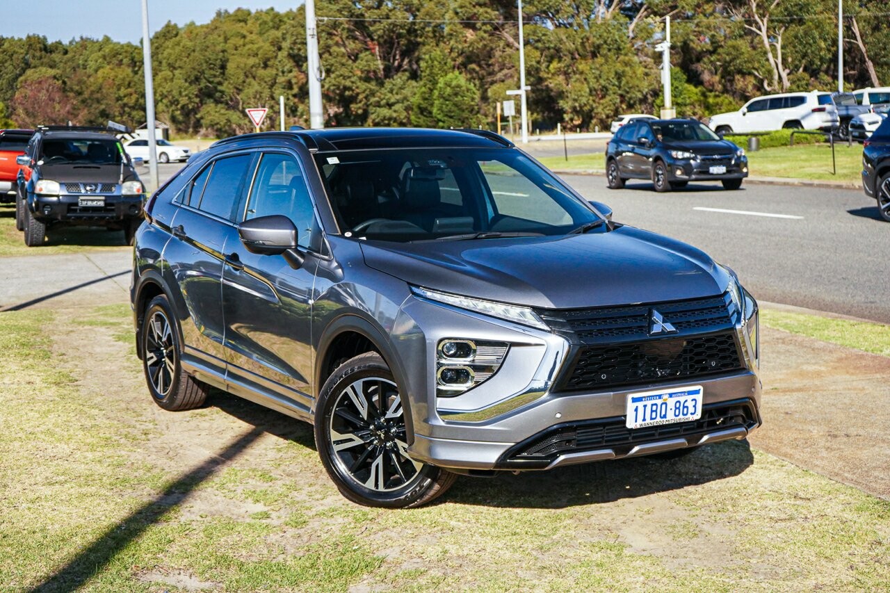Mitsubishi Eclipse Cross image 1