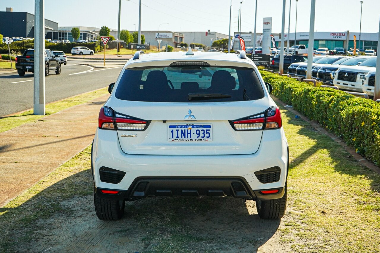 Mitsubishi Asx image 4