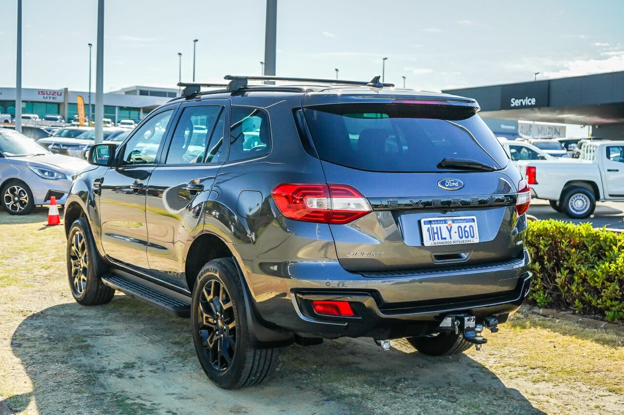 Ford Everest image 4