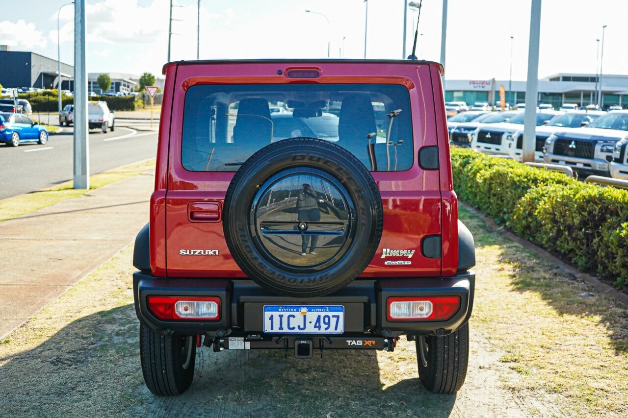 Suzuki Jimny image 4