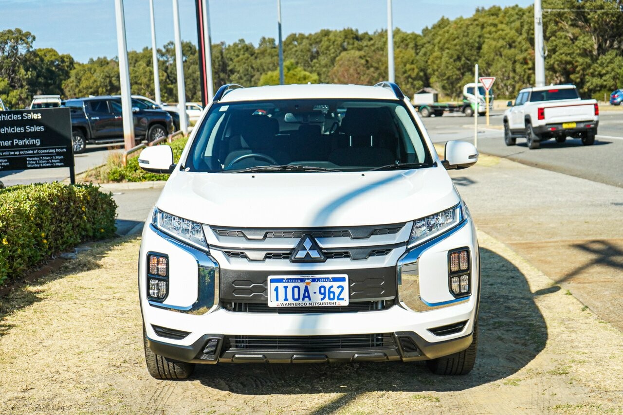 Mitsubishi Asx image 2