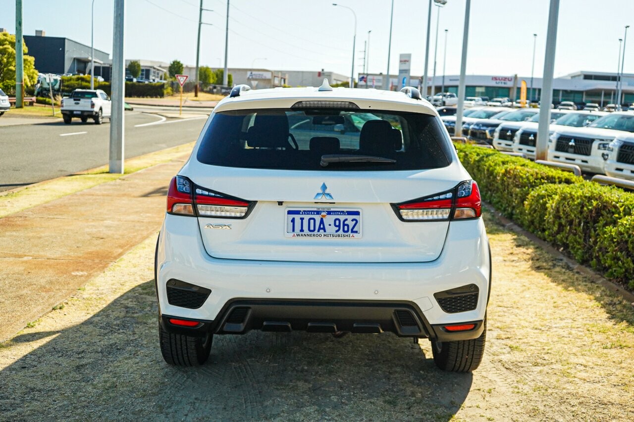 Mitsubishi Asx image 4