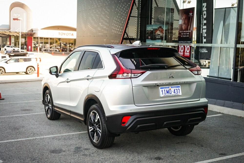 Mitsubishi Eclipse Cross image 3