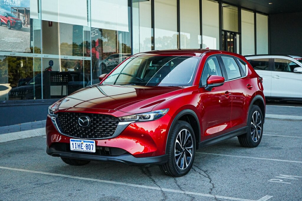 Mazda Cx-5 image 1