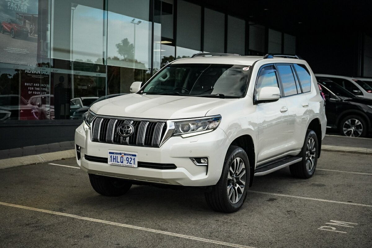 Toyota Landcruiser Prado image 1