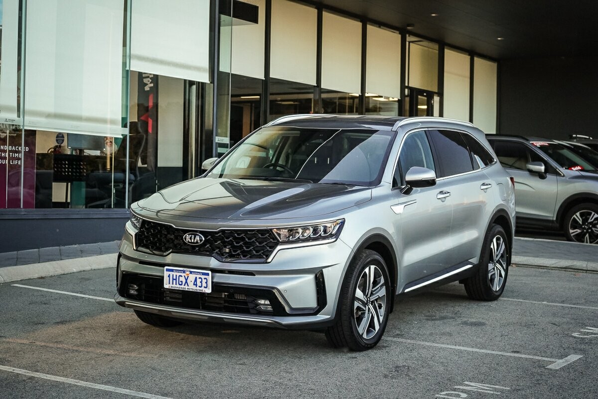 Kia Sorento image 1
