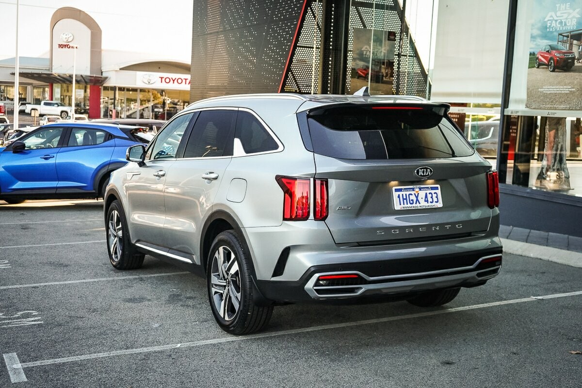 Kia Sorento image 3