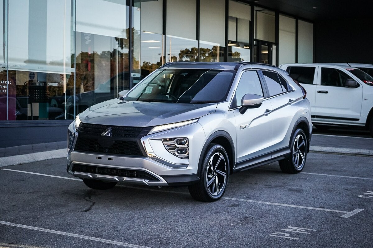 Mitsubishi Eclipse Cross image 1