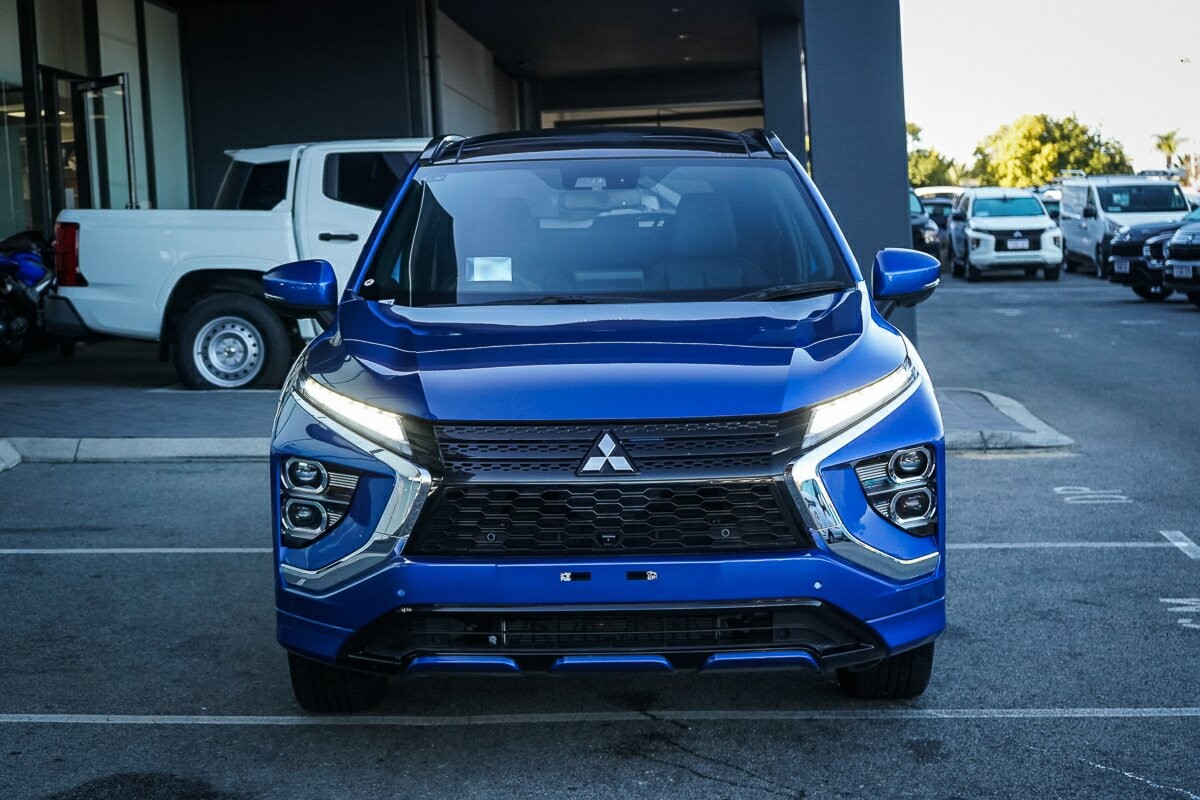 Mitsubishi Eclipse Cross image 2