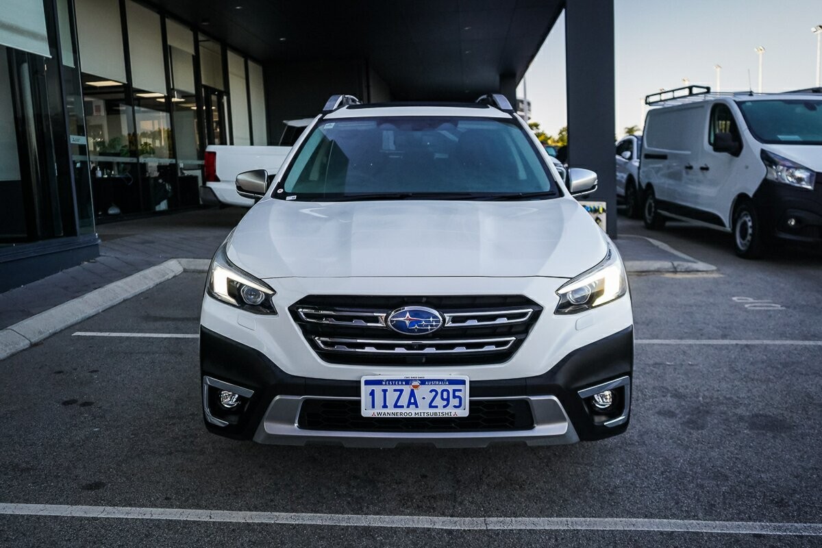 Subaru Outback image 2