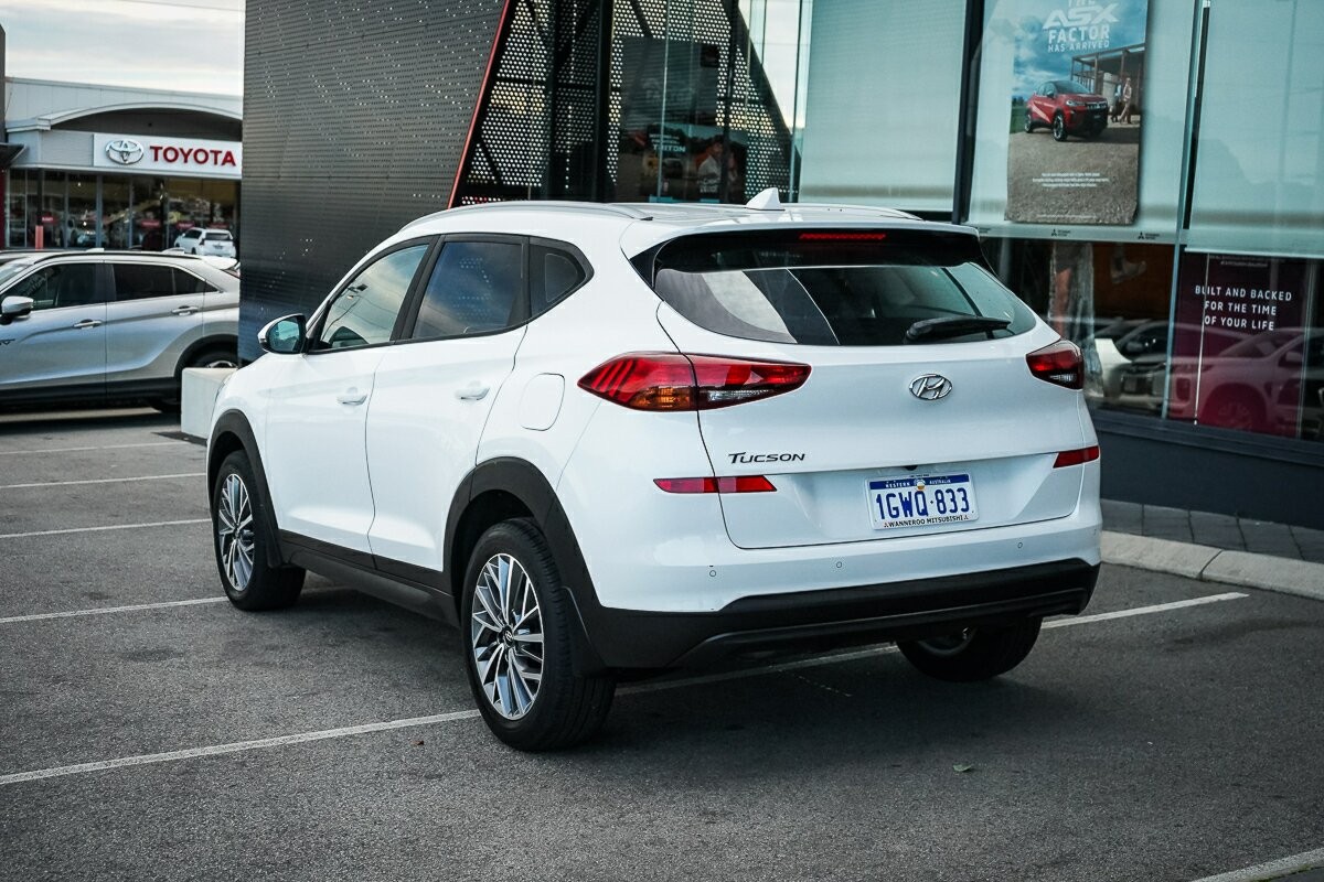 Hyundai Tucson image 3