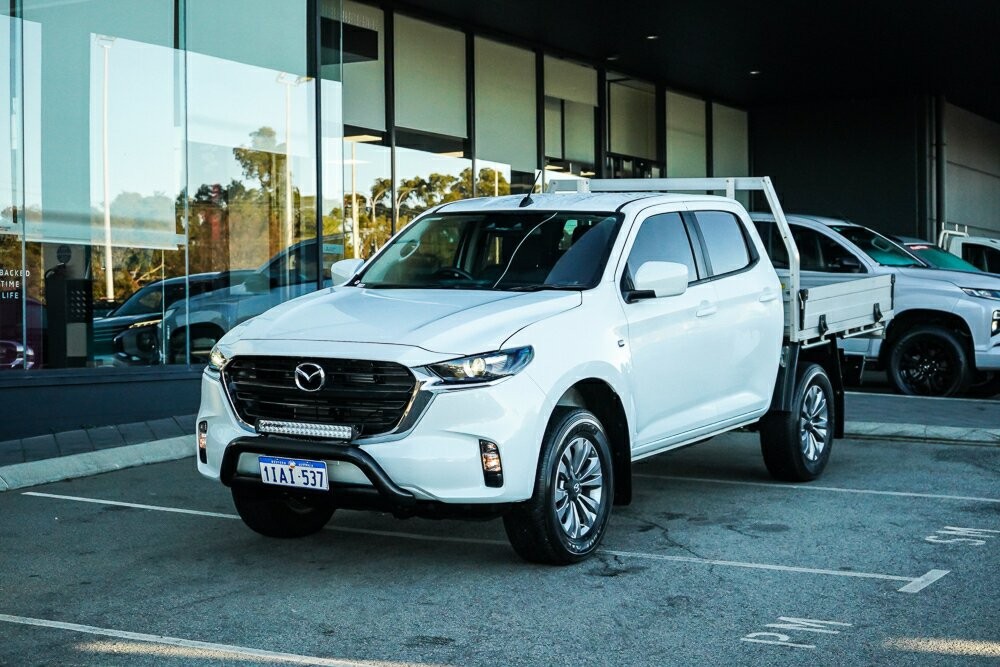 Mazda Bt-50 image 1