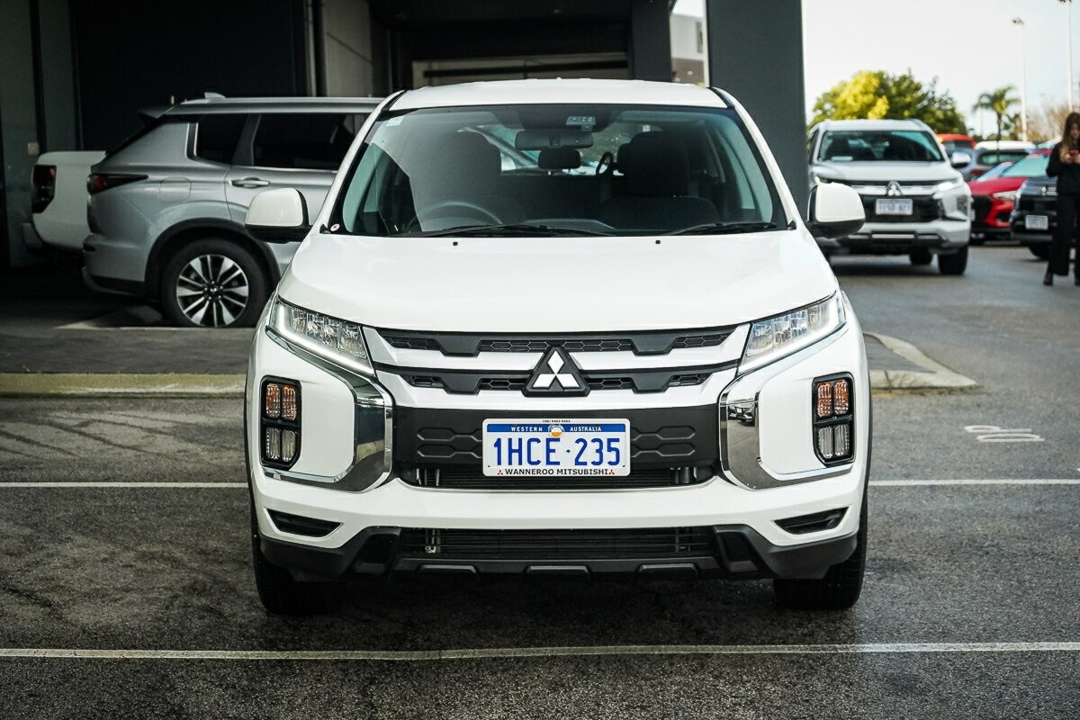 Mitsubishi Asx image 2
