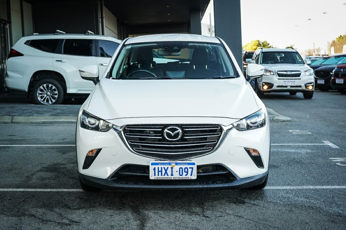 Mazda Cx-3 image 2