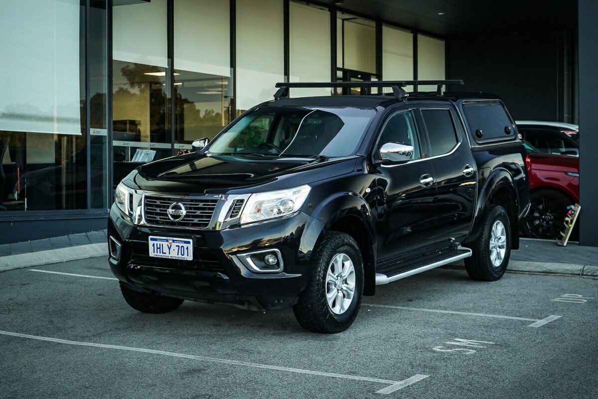 Nissan Navara image 1