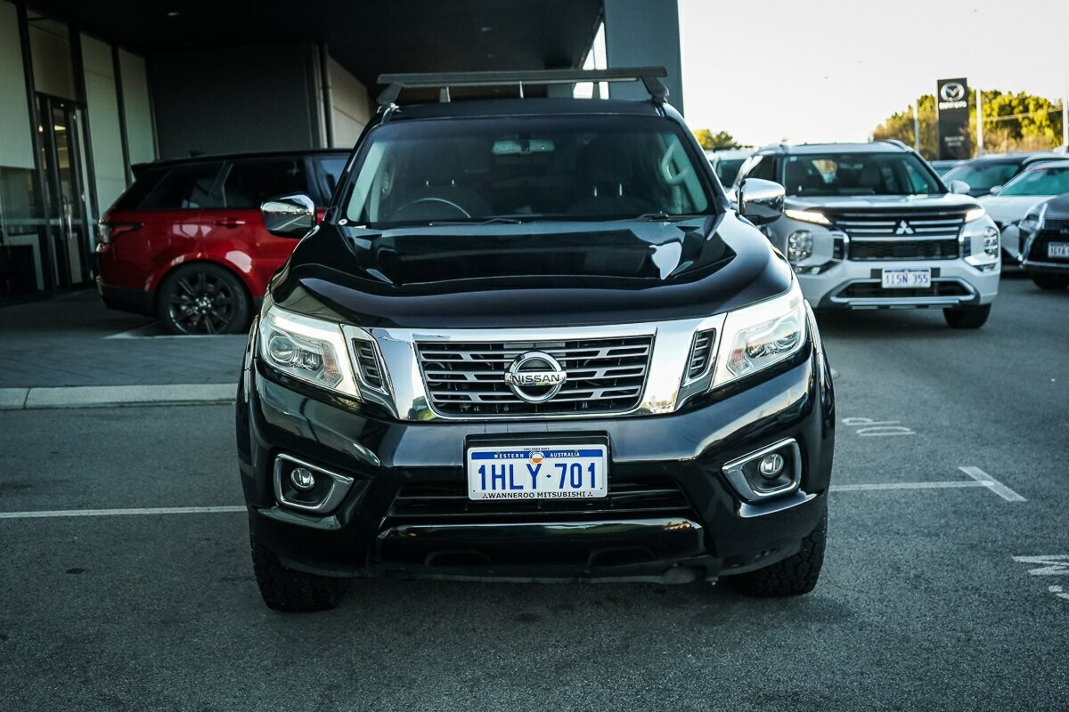 Nissan Navara image 2