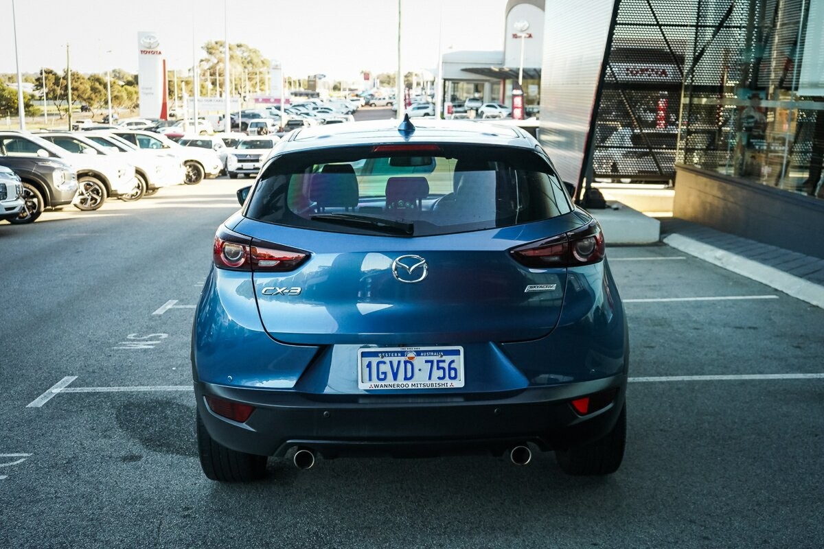 Mazda Cx-3 image 4