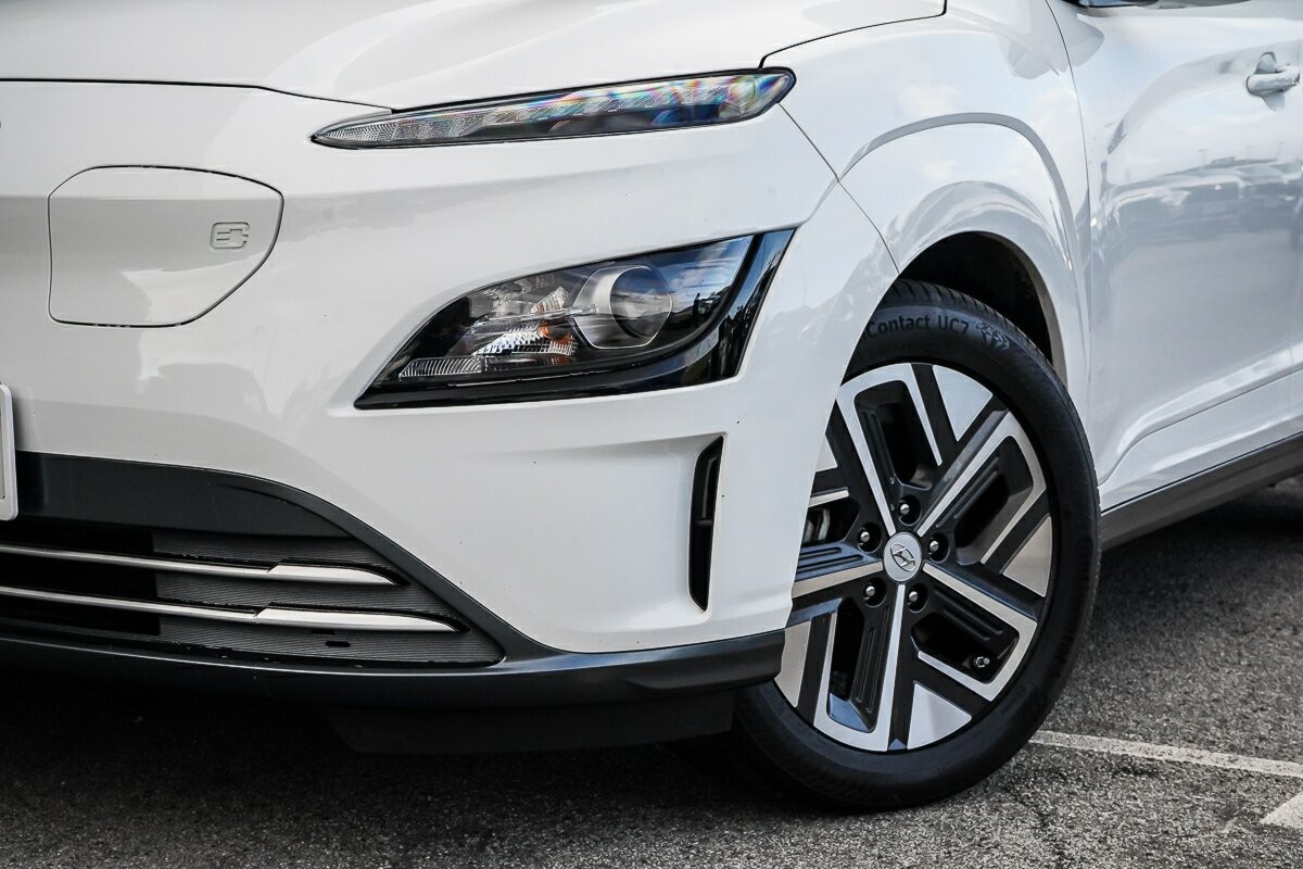Hyundai Kona image 2