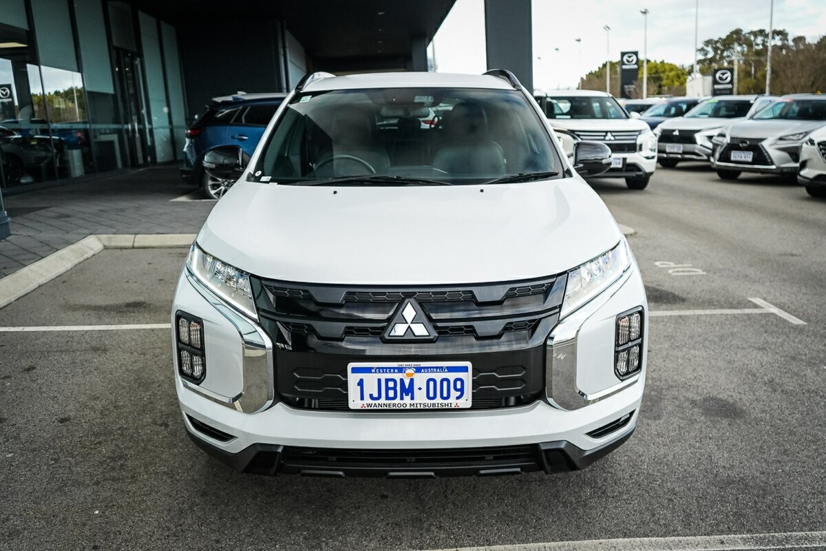 Mitsubishi Asx image 2