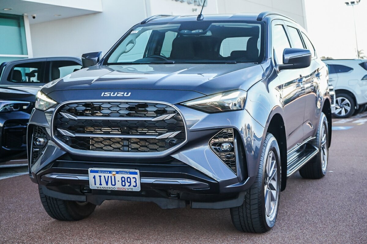 Isuzu Mu-x image 4