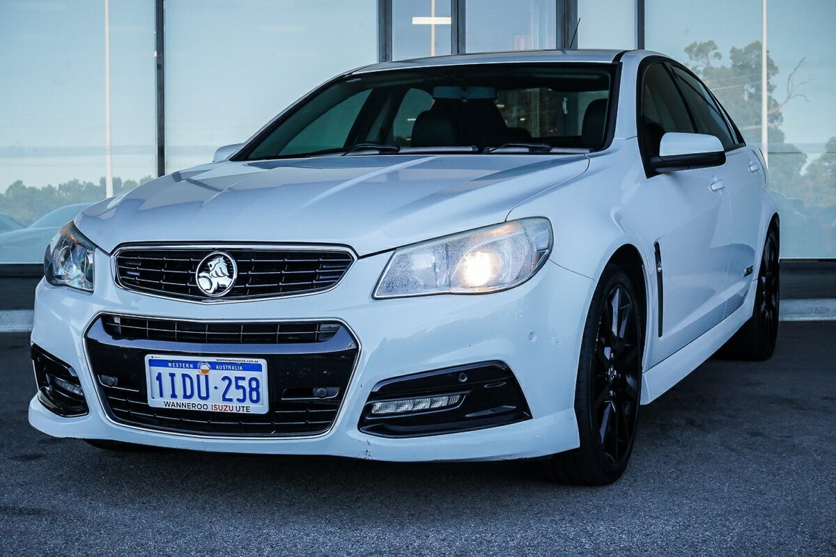 Holden Commodore image 4
