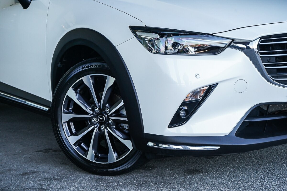 Mazda Cx-3 image 2