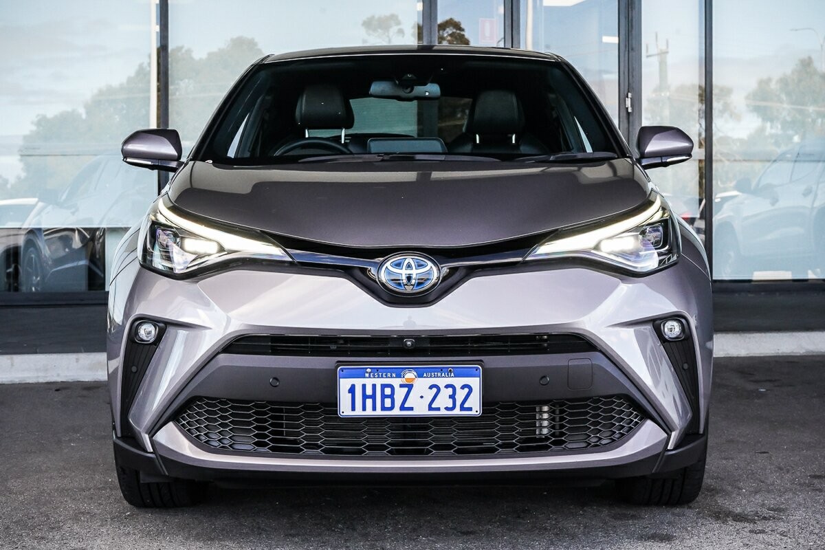 Toyota C-hr image 3