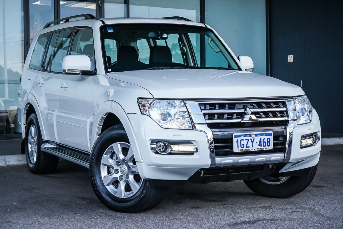 Mitsubishi Pajero image 1