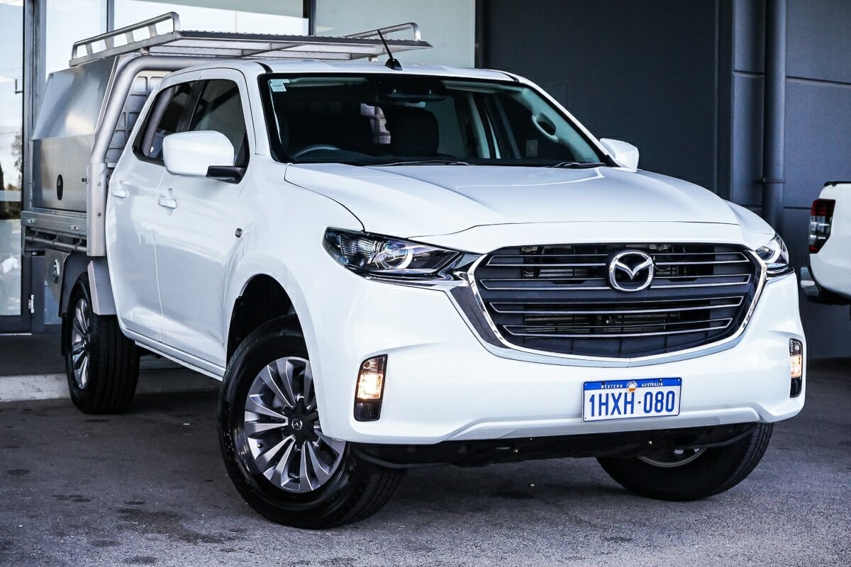 Mazda Bt-50 image 1