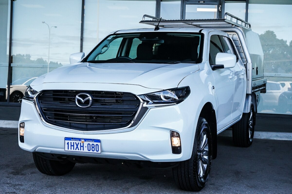 Mazda Bt-50 image 4