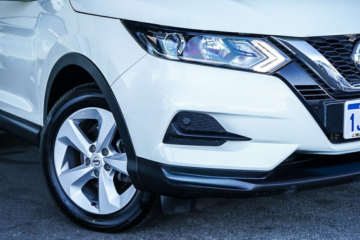 Nissan Qashqai image 2