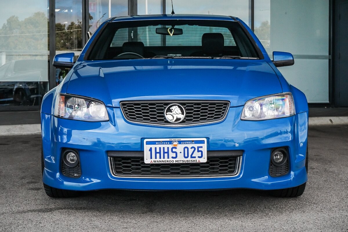 Holden Ute image 3