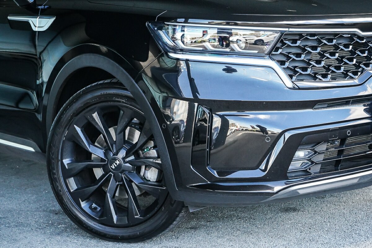Kia Sorento image 2
